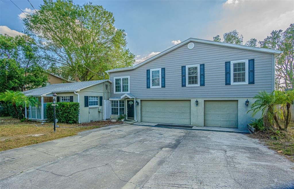 For Sale: $590,000 (4 beds, 3 baths, 2916 Square Feet)