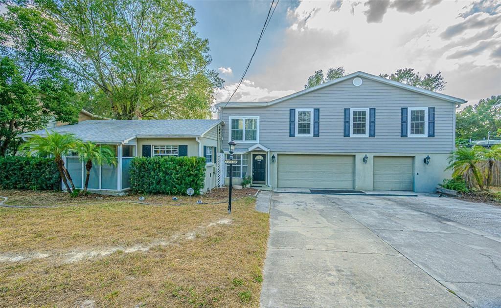 For Sale: $590,000 (4 beds, 3 baths, 2916 Square Feet)