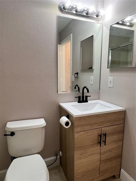 出租: $2,500 (3 贝兹, 2 浴室, 1604 平方英尺)