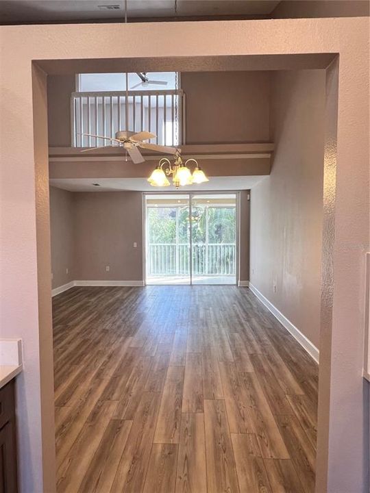 出租: $2,500 (3 贝兹, 2 浴室, 1604 平方英尺)