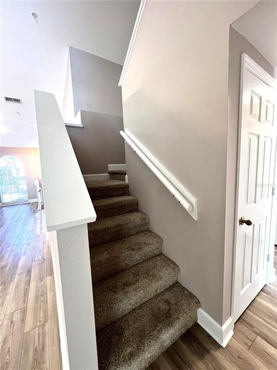 出租: $2,500 (3 贝兹, 2 浴室, 1604 平方英尺)