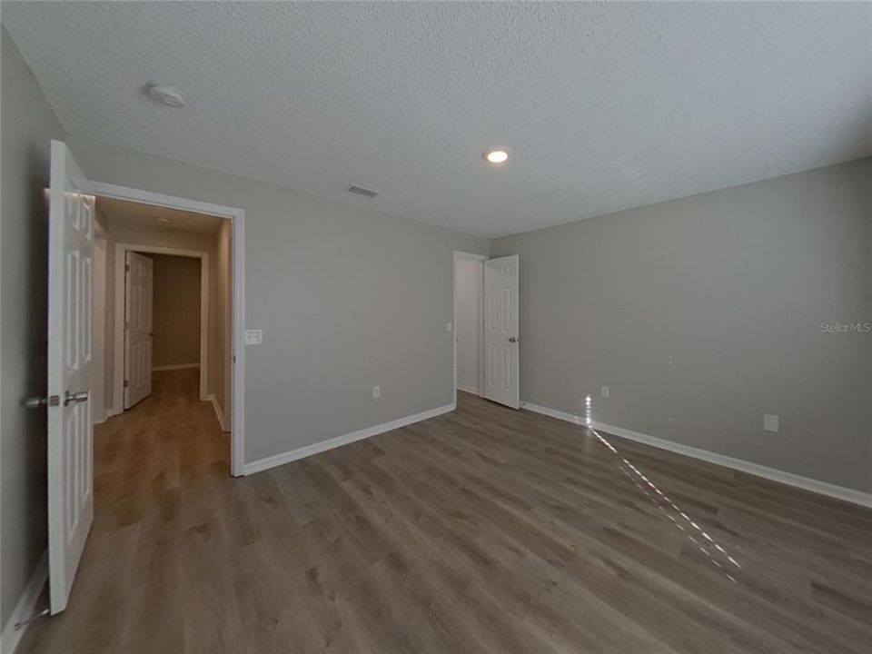 В аренду: $2,329 (4 спален, 2 ванн, 1855 Квадратных фут)