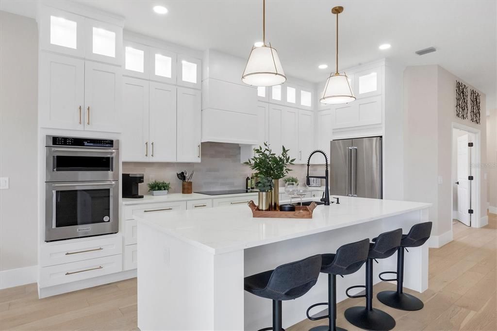 For Sale: $789,000 (3 beds, 2 baths, 1927 Square Feet)