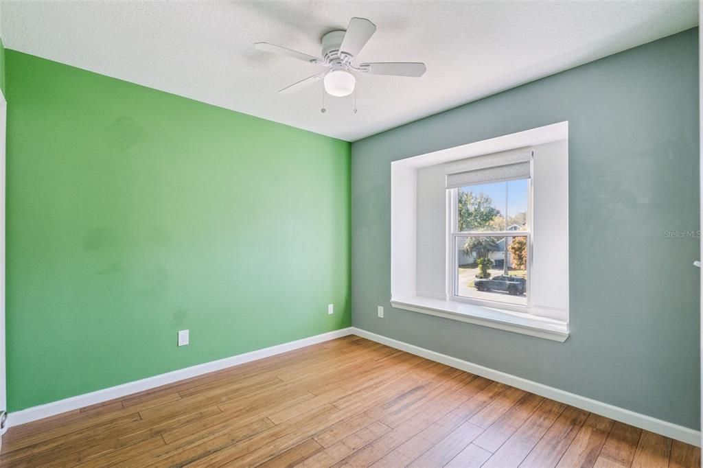 For Sale: $365,000 (3 beds, 2 baths, 1254 Square Feet)