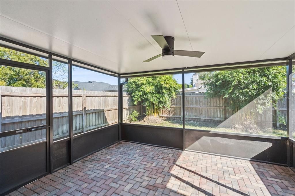 For Sale: $365,000 (3 beds, 2 baths, 1254 Square Feet)