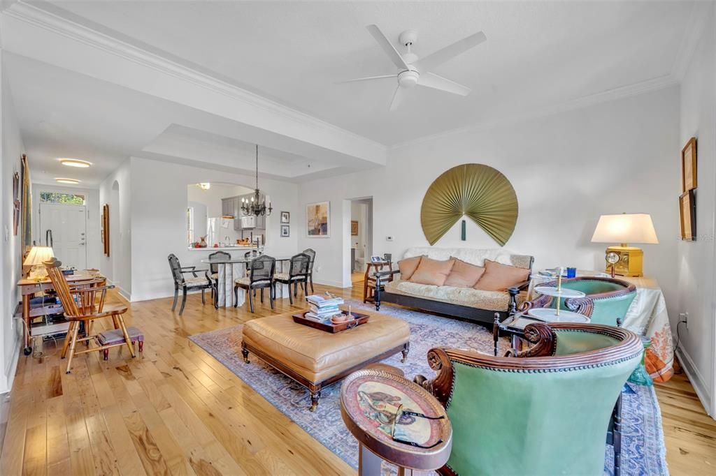 Active With Contract: $419,900 (3 beds, 2 baths, 1603 Square Feet)