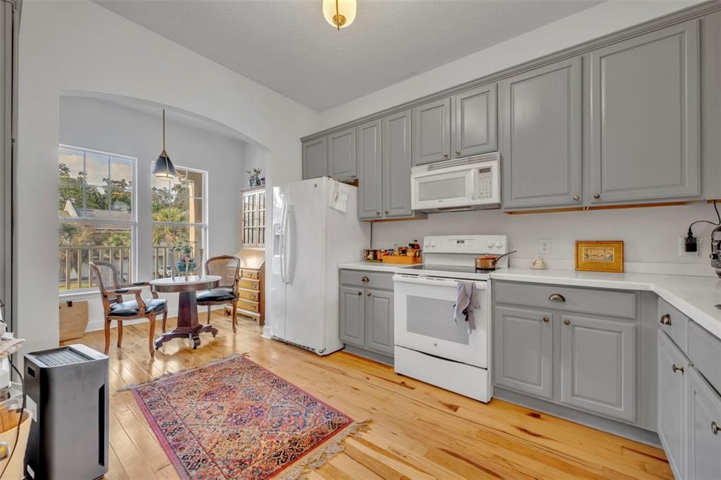 Active With Contract: $419,900 (3 beds, 2 baths, 1603 Square Feet)