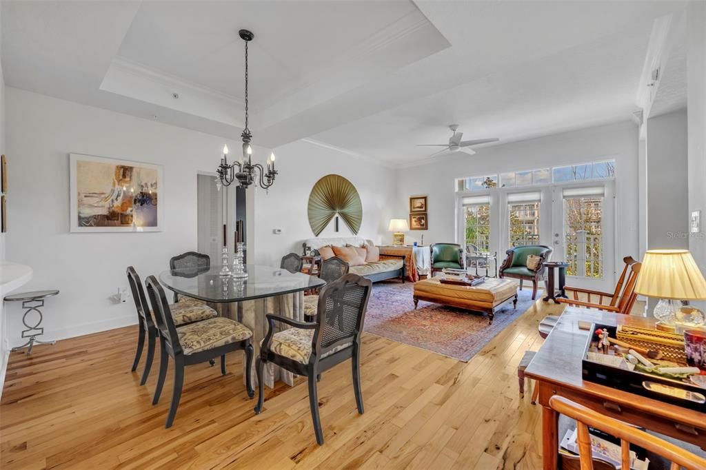 Active With Contract: $419,900 (3 beds, 2 baths, 1603 Square Feet)