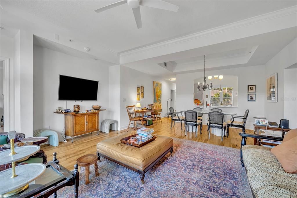 Active With Contract: $419,900 (3 beds, 2 baths, 1603 Square Feet)