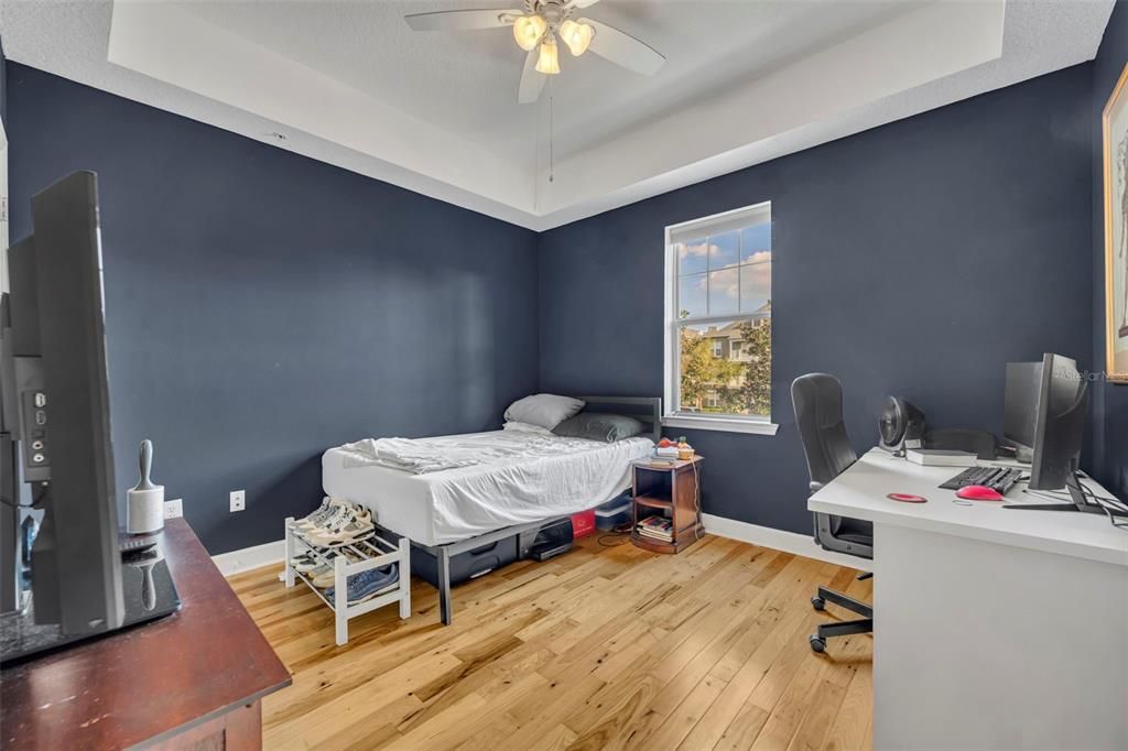 Active With Contract: $419,900 (3 beds, 2 baths, 1603 Square Feet)