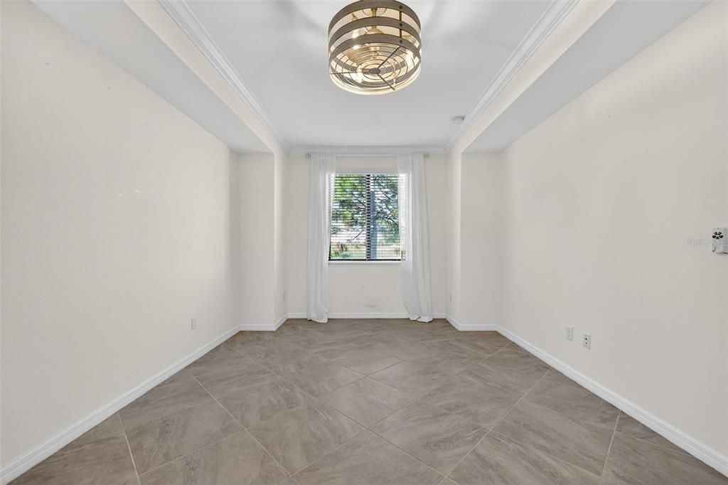 Active With Contract: $385,000 (2 beds, 2 baths, 1329 Square Feet)