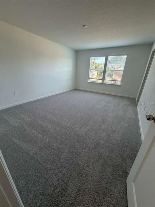 En Renta: $1,750 (3 camas, 2 baños, 1708 Pies cuadrados)