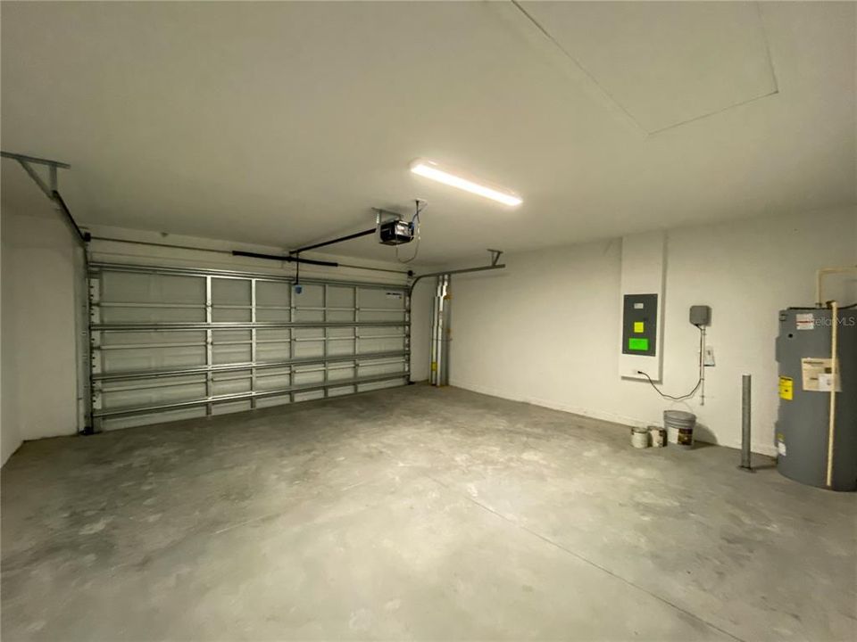 出租: $2,350 (4 贝兹, 2 浴室, 1850 平方英尺)