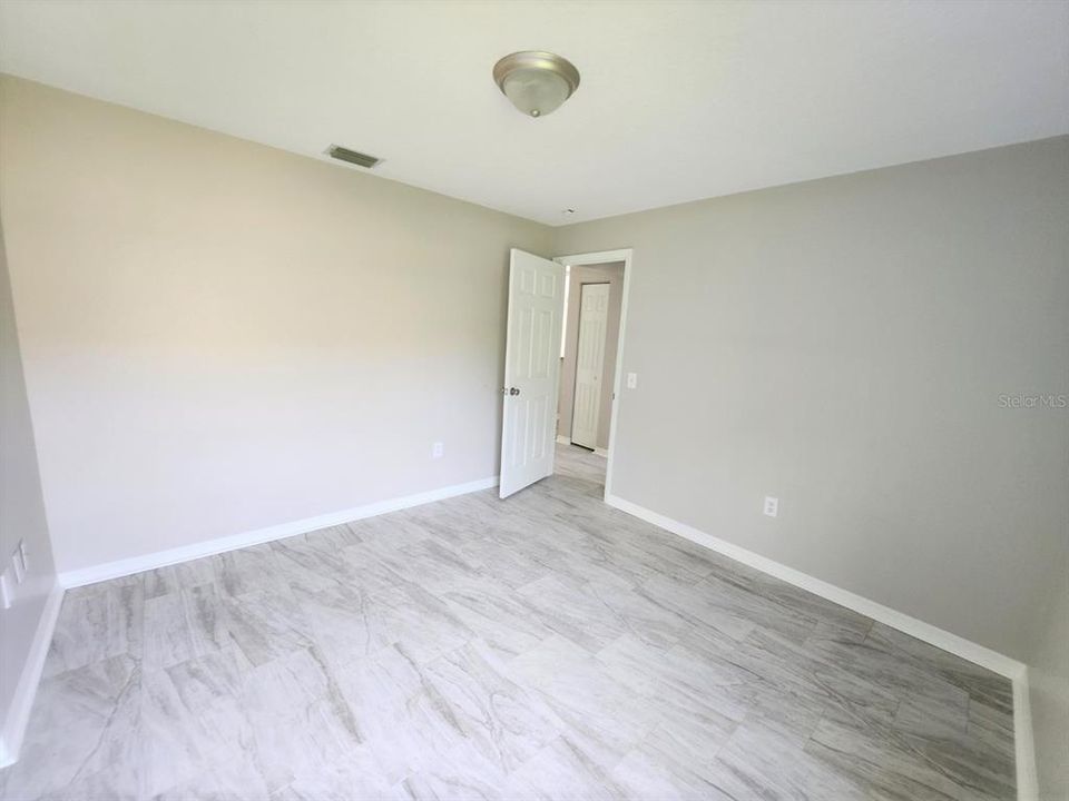 For Rent: $2,000 (4 beds, 2 baths, 1636 Square Feet)