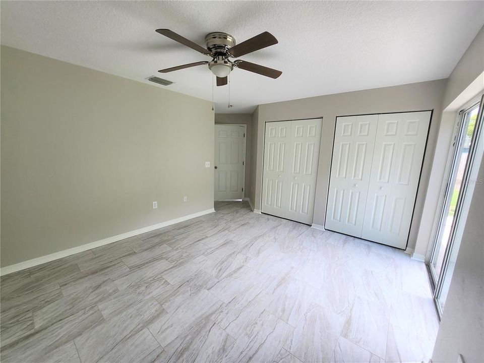 For Rent: $2,000 (4 beds, 2 baths, 1636 Square Feet)