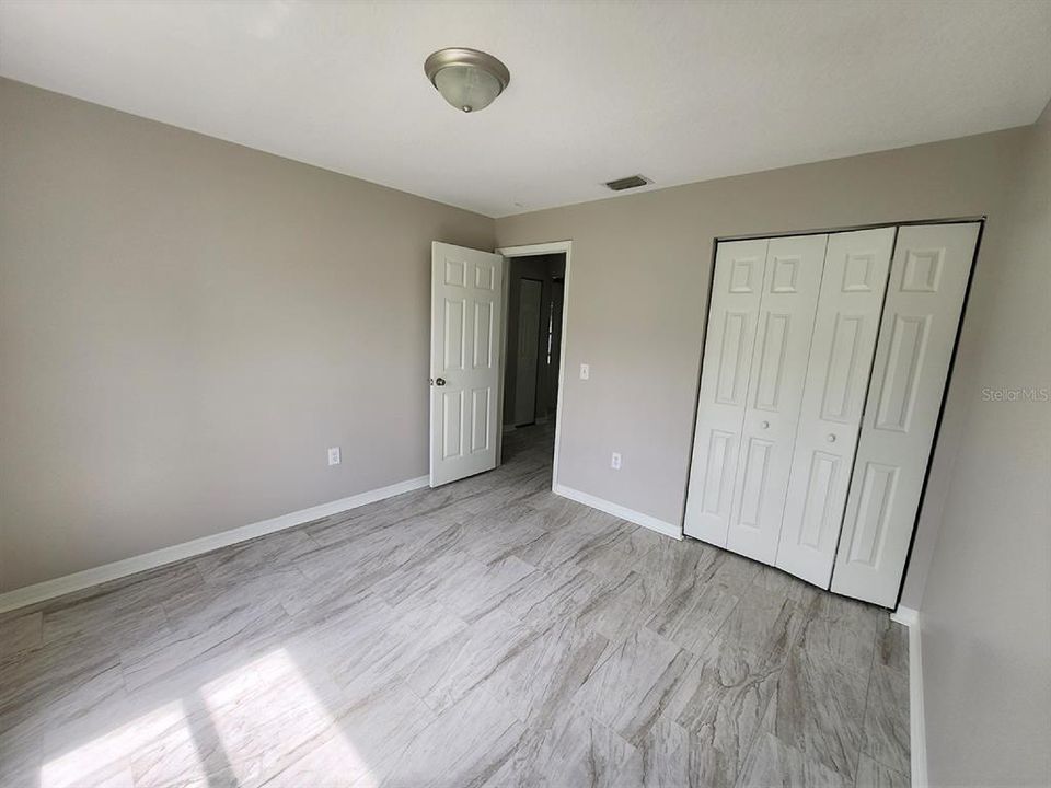 For Rent: $2,000 (4 beds, 2 baths, 1636 Square Feet)