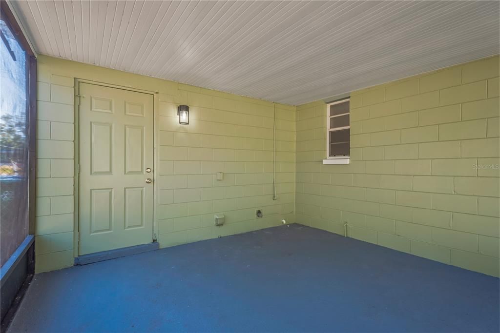 На продажу: $299,900 (3 спален, 1 ванн, 861 Квадратных фут)