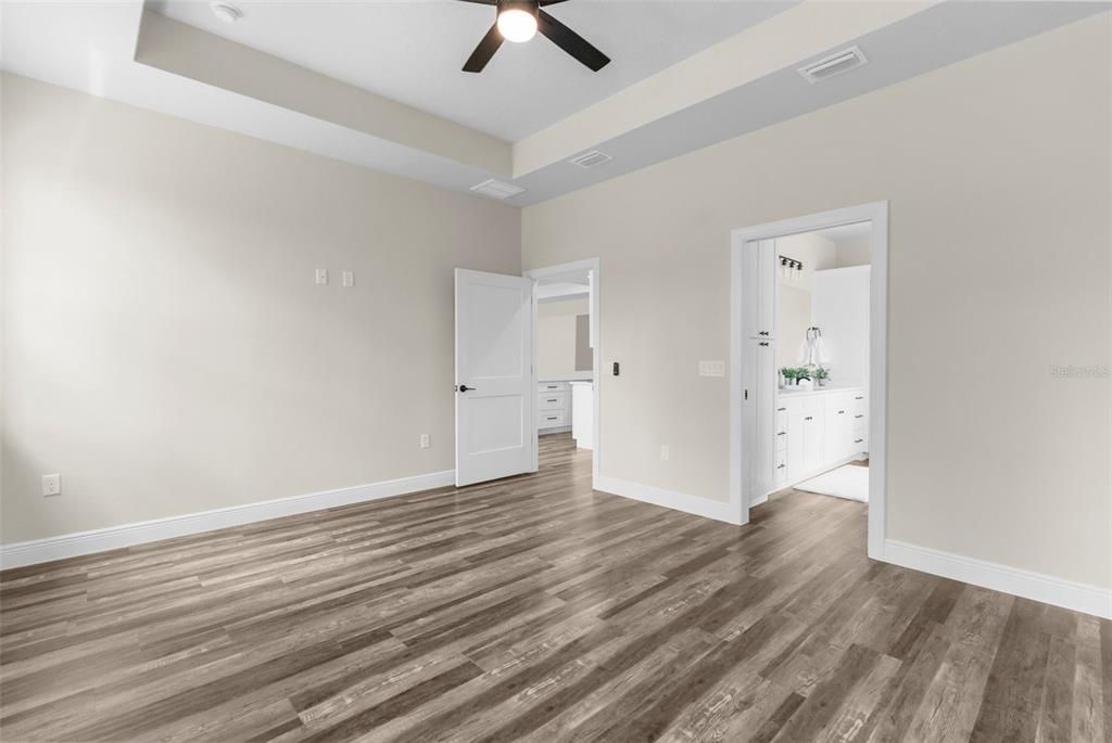 For Sale: $439,900 (4 beds, 2 baths, 2131 Square Feet)