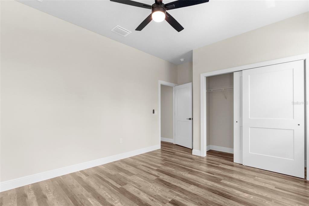 For Sale: $439,900 (4 beds, 2 baths, 2131 Square Feet)