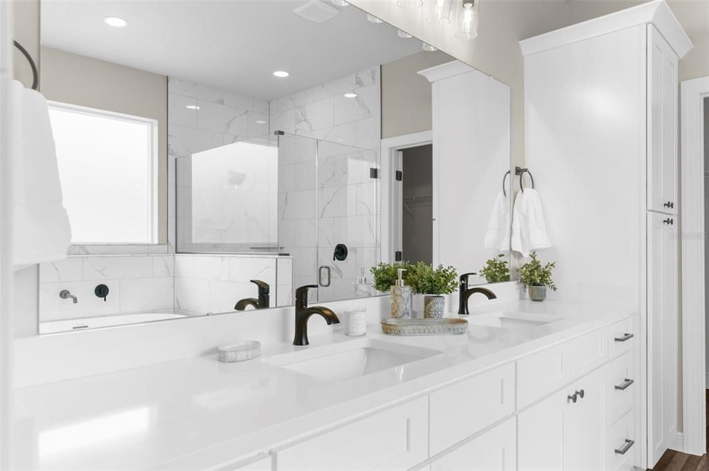 For Sale: $439,900 (4 beds, 2 baths, 2131 Square Feet)