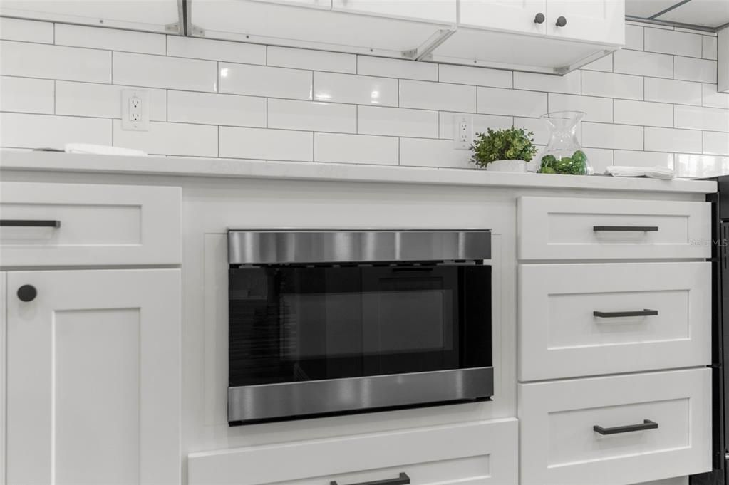 For Sale: $439,900 (4 beds, 2 baths, 2131 Square Feet)