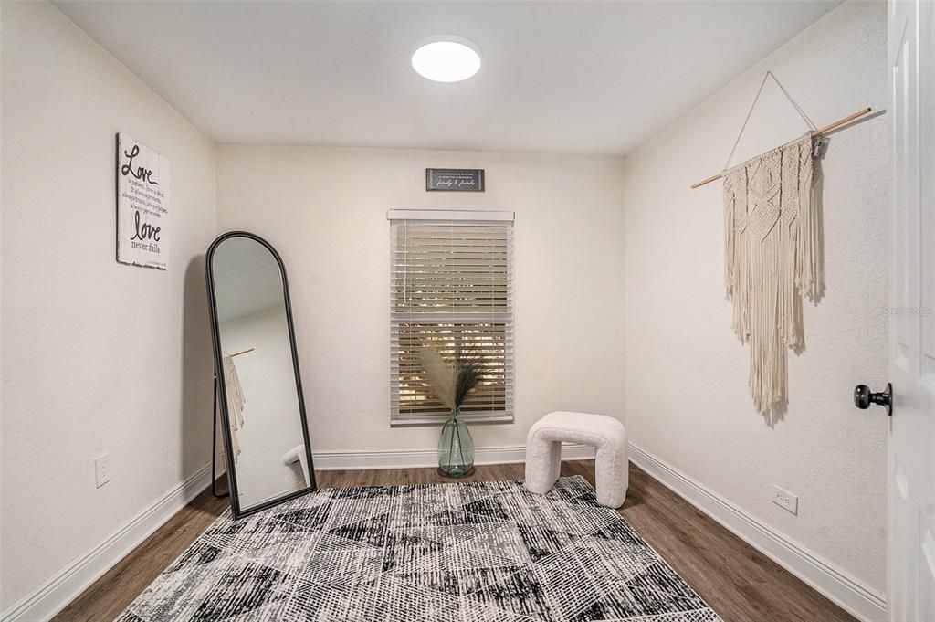 En Venta: $270,000 (3 camas, 2 baños, 1184 Pies cuadrados)