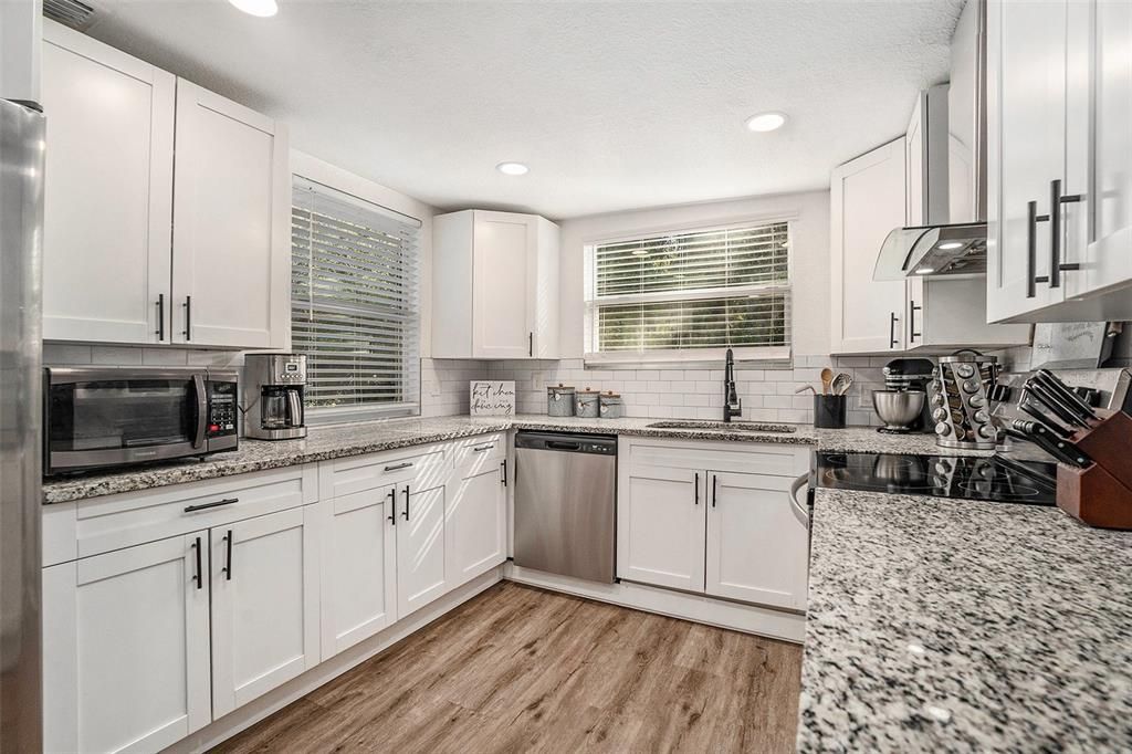 En Venta: $270,000 (3 camas, 2 baños, 1184 Pies cuadrados)