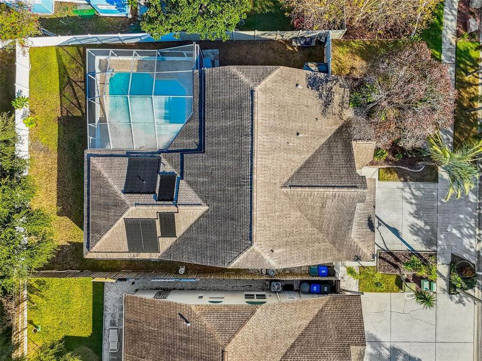 Под контрактом: $585,000 (4 спален, 3 ванн, 2078 Квадратных фут)