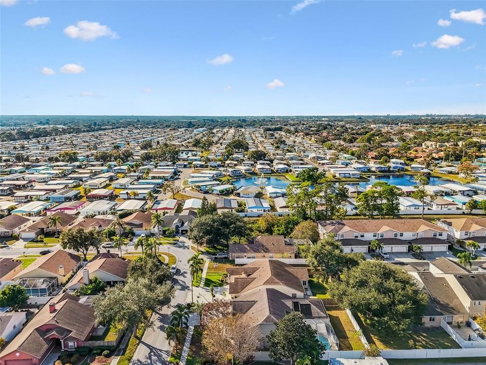 Под контрактом: $585,000 (4 спален, 3 ванн, 2078 Квадратных фут)