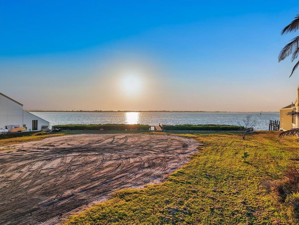 For Sale: $1,295,000 (0.38 acres)