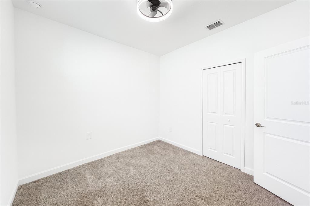 В аренду: $2,200 (4 спален, 3 ванн, 2006 Квадратных фут)