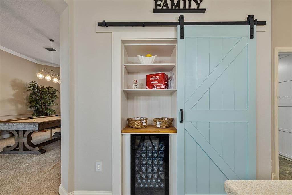 For Sale: $585,000 (4 beds, 3 baths, 2554 Square Feet)