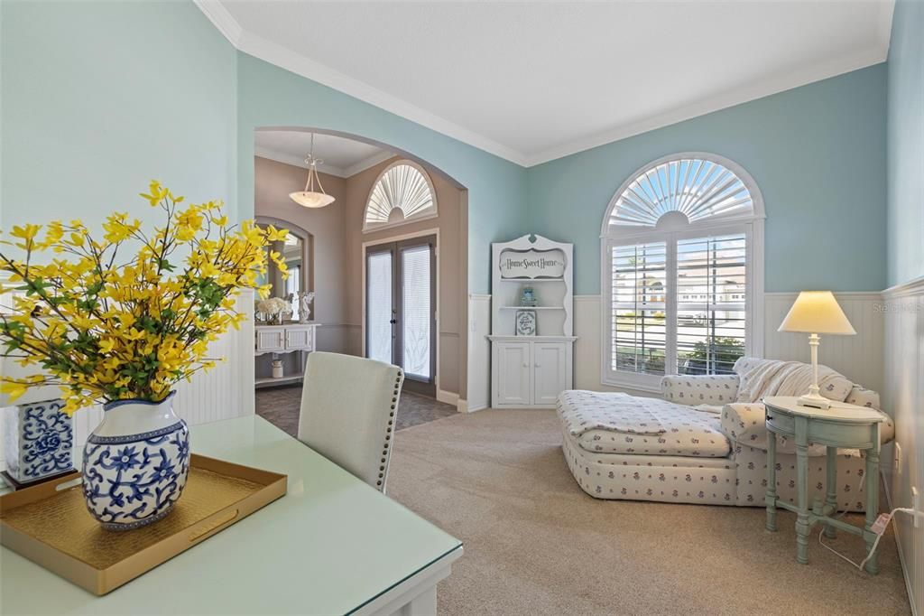 For Sale: $585,000 (4 beds, 3 baths, 2554 Square Feet)