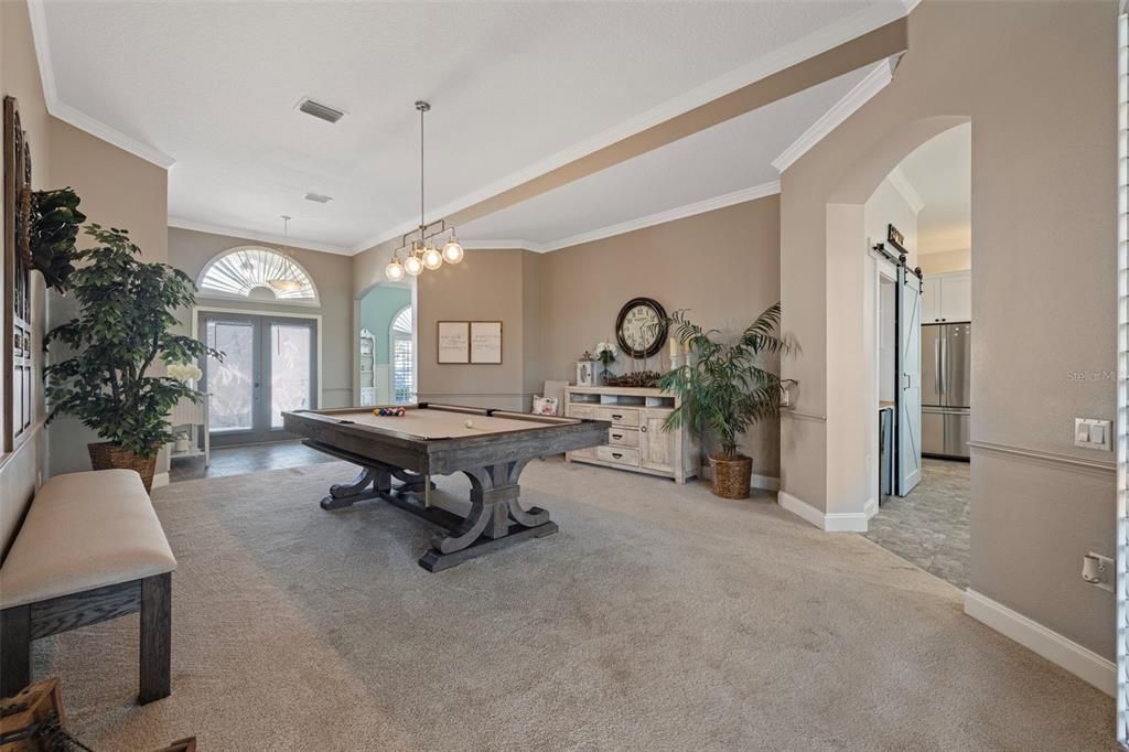 For Sale: $585,000 (4 beds, 3 baths, 2554 Square Feet)