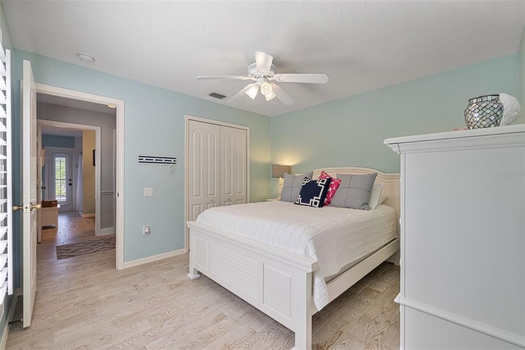 For Sale: $585,000 (4 beds, 3 baths, 2554 Square Feet)