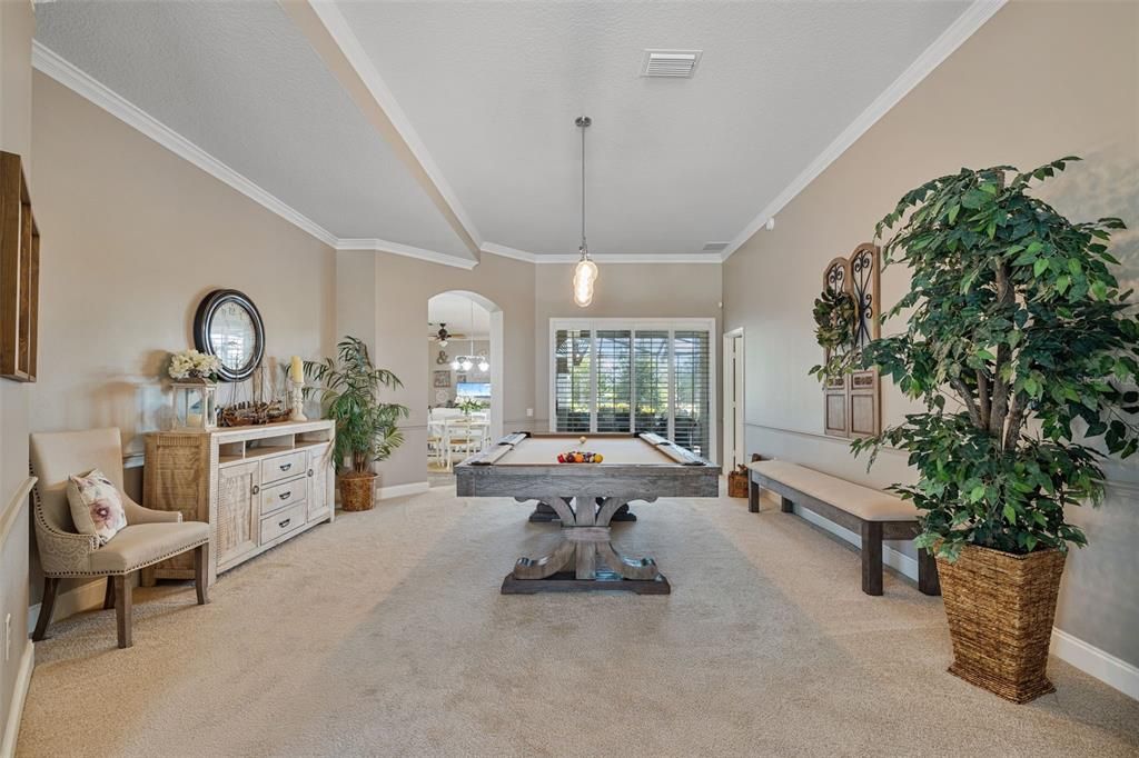 For Sale: $585,000 (4 beds, 3 baths, 2554 Square Feet)