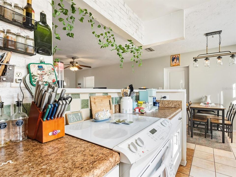 En Venta: $320,000 (3 camas, 1 baños, 1026 Pies cuadrados)