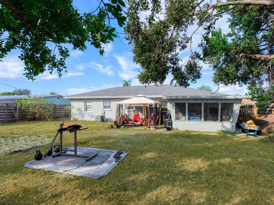 En Venta: $320,000 (3 camas, 1 baños, 1026 Pies cuadrados)