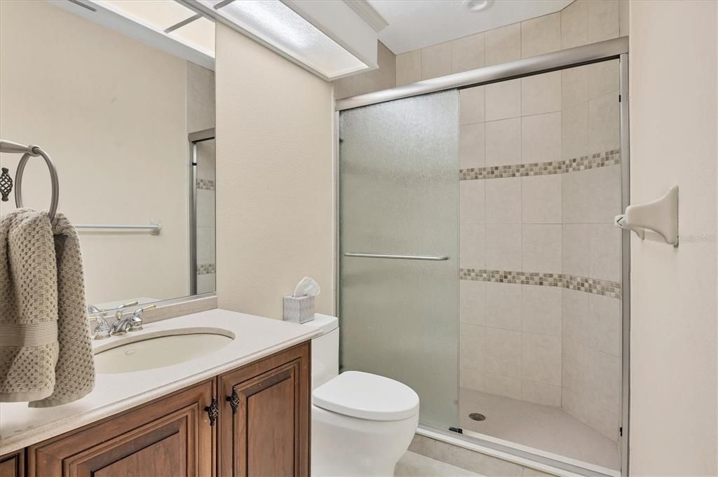 На продажу: $1,990,000 (4 спален, 4 ванн, 4864 Квадратных фут)