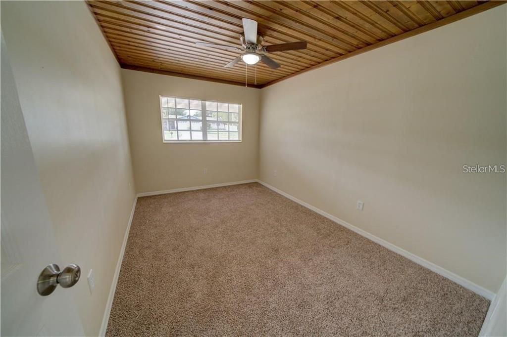 For Sale: $340,000 (3 beds, 1 baths, 1200 Square Feet)