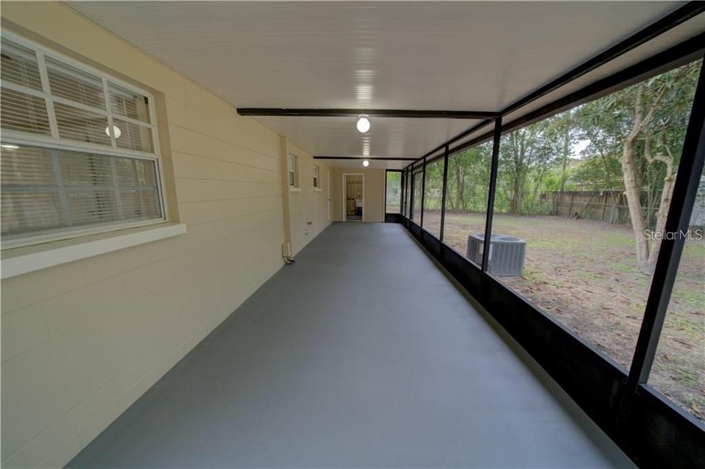 For Sale: $340,000 (3 beds, 1 baths, 1200 Square Feet)