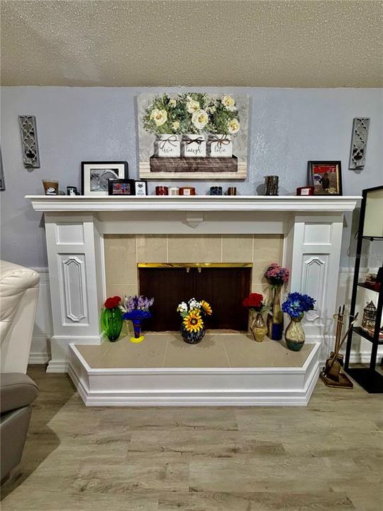 For Sale: $499,000 (4 beds, 2 baths, 2276 Square Feet)