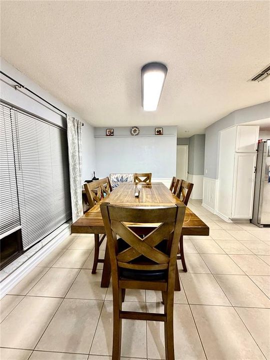 For Sale: $499,000 (4 beds, 2 baths, 2276 Square Feet)