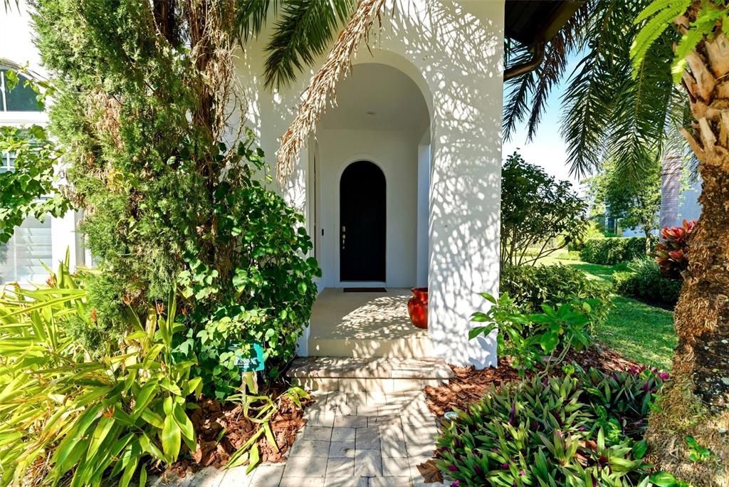 Active With Contract: $860,000 (4 beds, 3 baths, 2992 Square Feet)