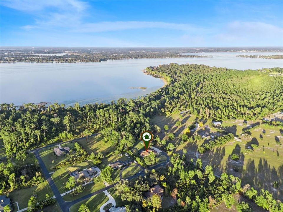 待售: $717,500 (4 贝兹, 2 浴室, 2588 平方英尺)