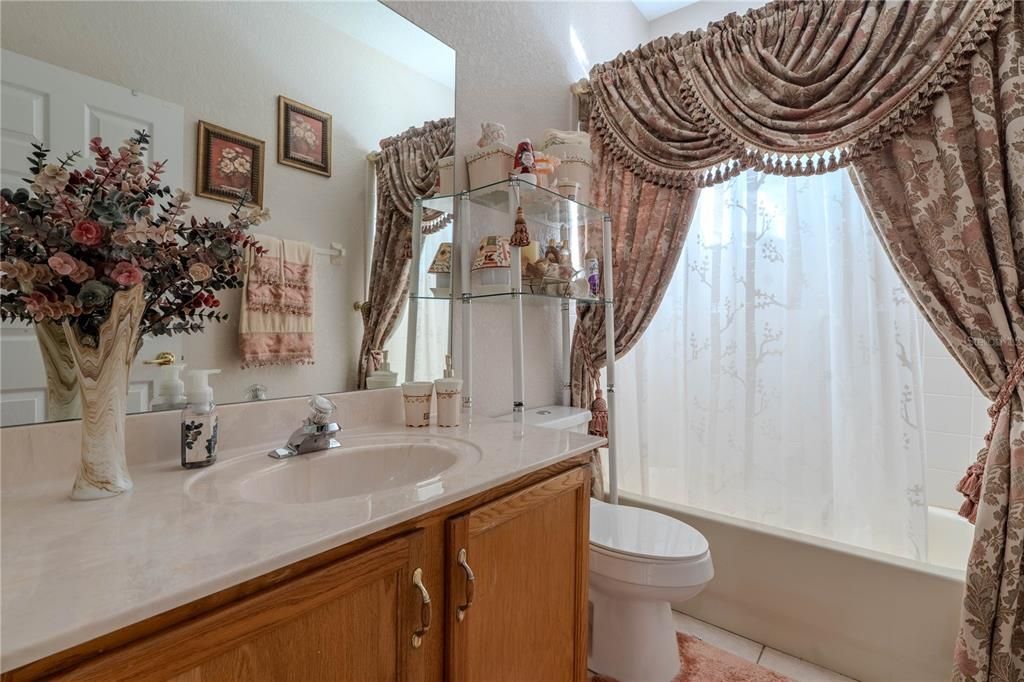 待售: $455,000 (3 贝兹, 2 浴室, 1713 平方英尺)