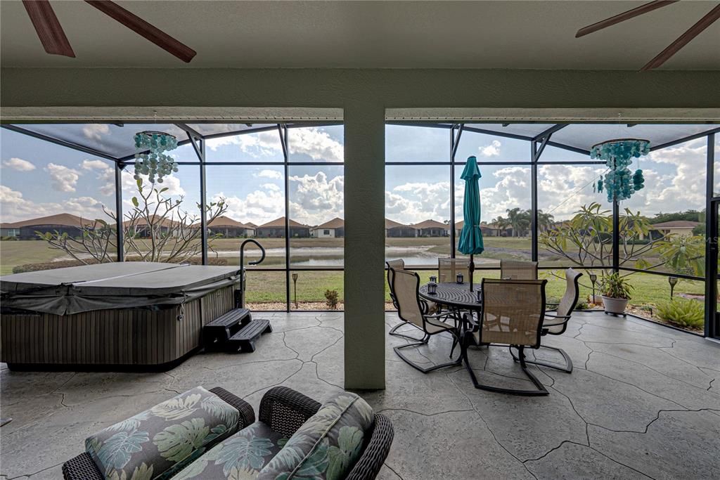 На продажу: $469,000 (3 спален, 2 ванн, 2045 Квадратных фут)