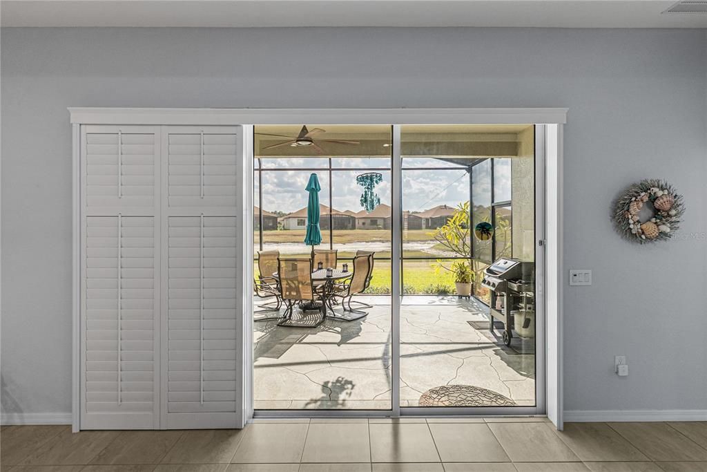 На продажу: $469,000 (3 спален, 2 ванн, 2045 Квадратных фут)