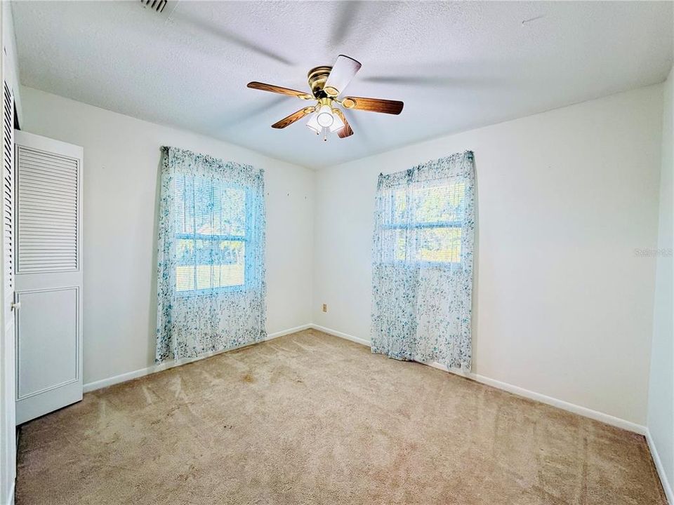 For Rent: $2,400 (3 beds, 2 baths, 1238 Square Feet)