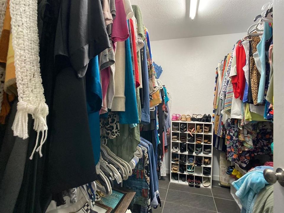 На продажу: $299,000 (3 спален, 2 ванн, 1602 Квадратных фут)